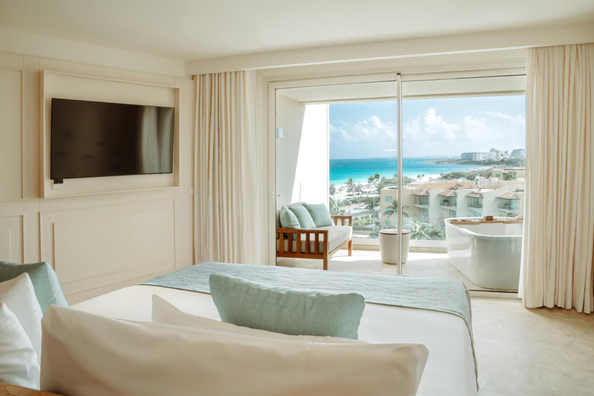 Suite Singola con Letto King-Size, Maggiordomo e Vista Oceano Laterale